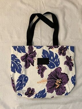 ALOHA Collection x Samudra Le Mu Pape'ete Day Tripper Tote